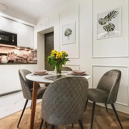 Luksusowe Przy Rynku Breslavia